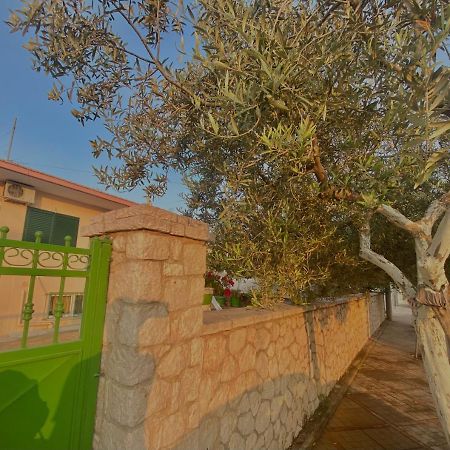 Apartments Vela קסאמיל מראה חיצוני תמונה