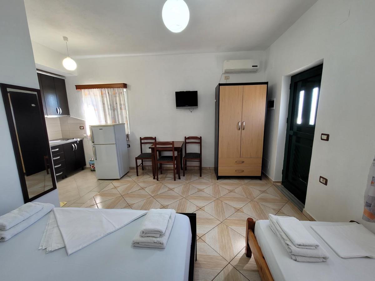 Apartments Vela קסאמיל מראה חיצוני תמונה
