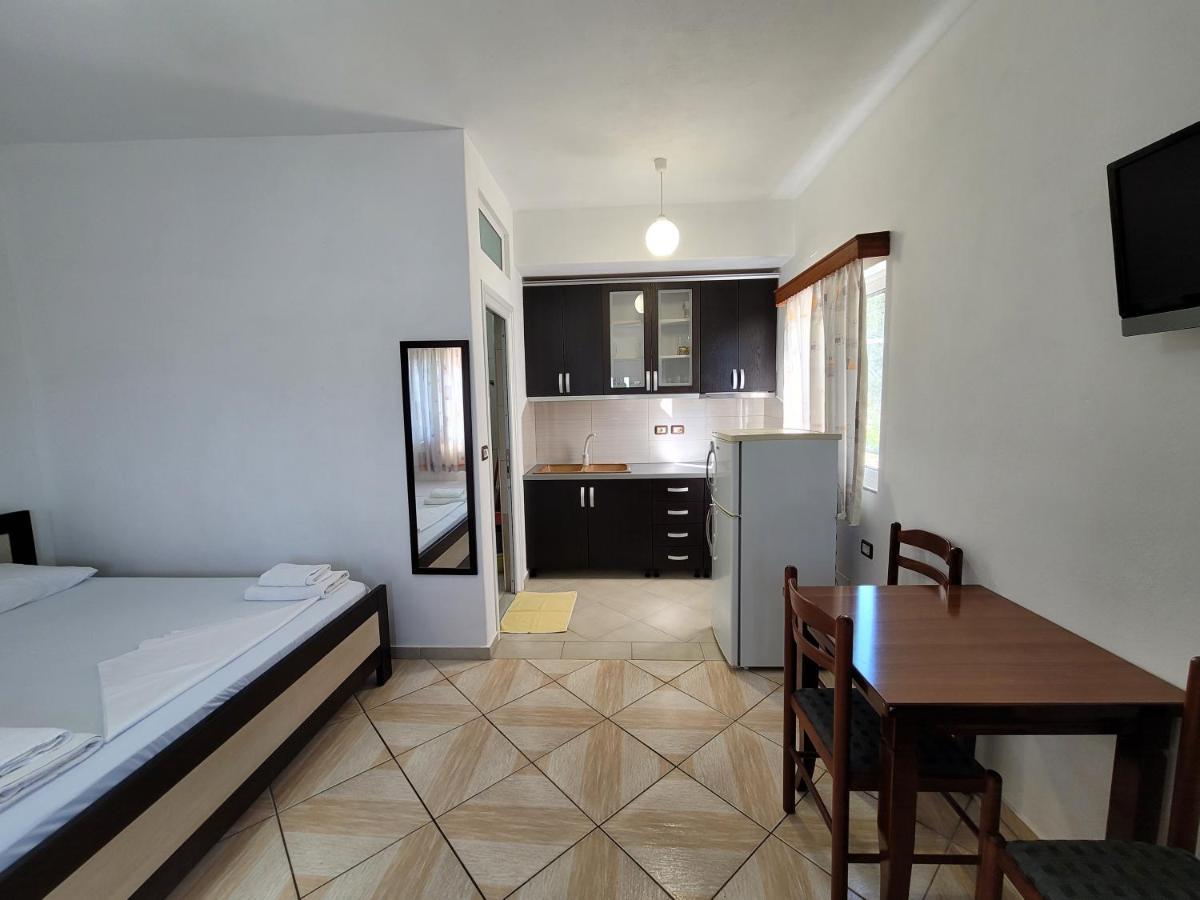 Apartments Vela קסאמיל מראה חיצוני תמונה