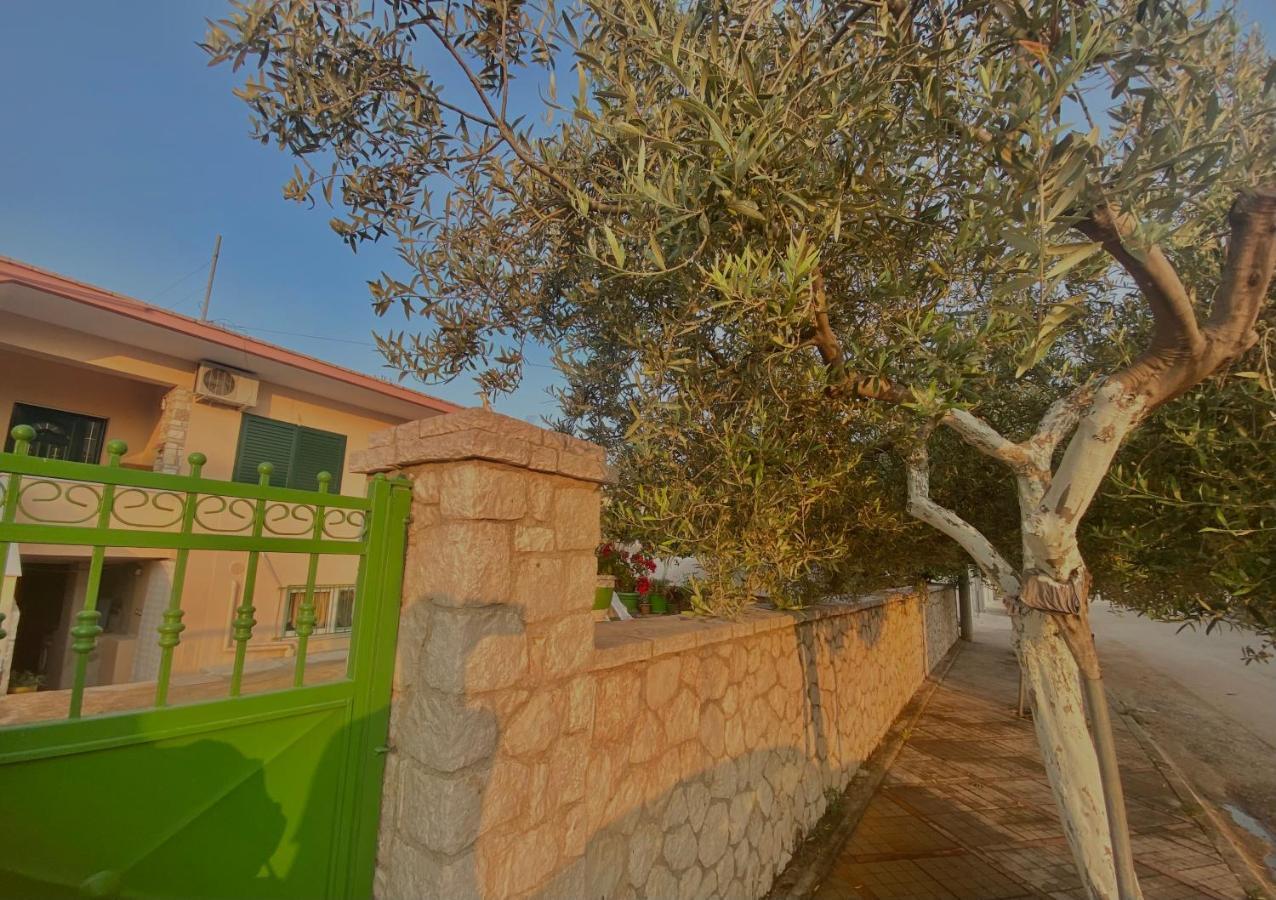Apartments Vela קסאמיל מראה חיצוני תמונה